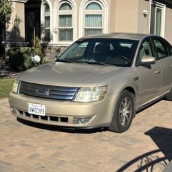 2008 Ford Taurus