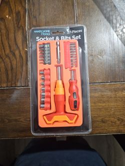 Handy home tools sockets and bits set