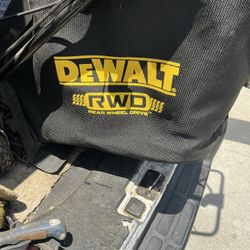 Dwalt Lawn Mower 