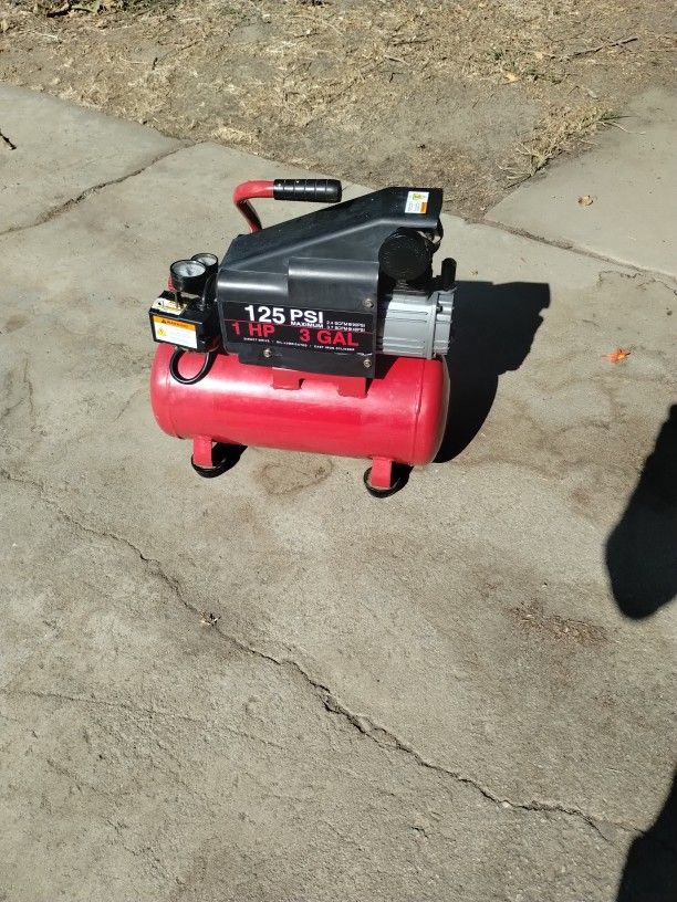 craftsman AIR Compressor 3 gal