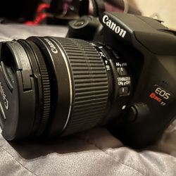 Canon Rebel T7