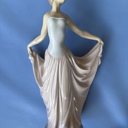 Tall Lladro dancer