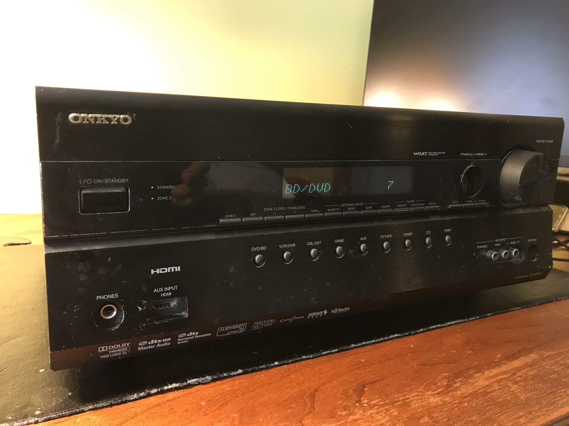 Onkyo TX-SR607 Audio Receiver 