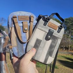 Wrangler Crossbody With Strap 