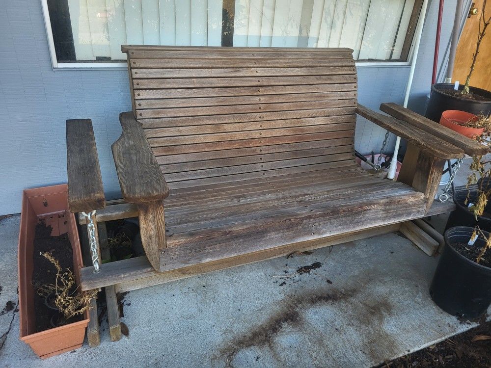 Excellent Condition Vintage California Redwood Full Size Glider Bench!