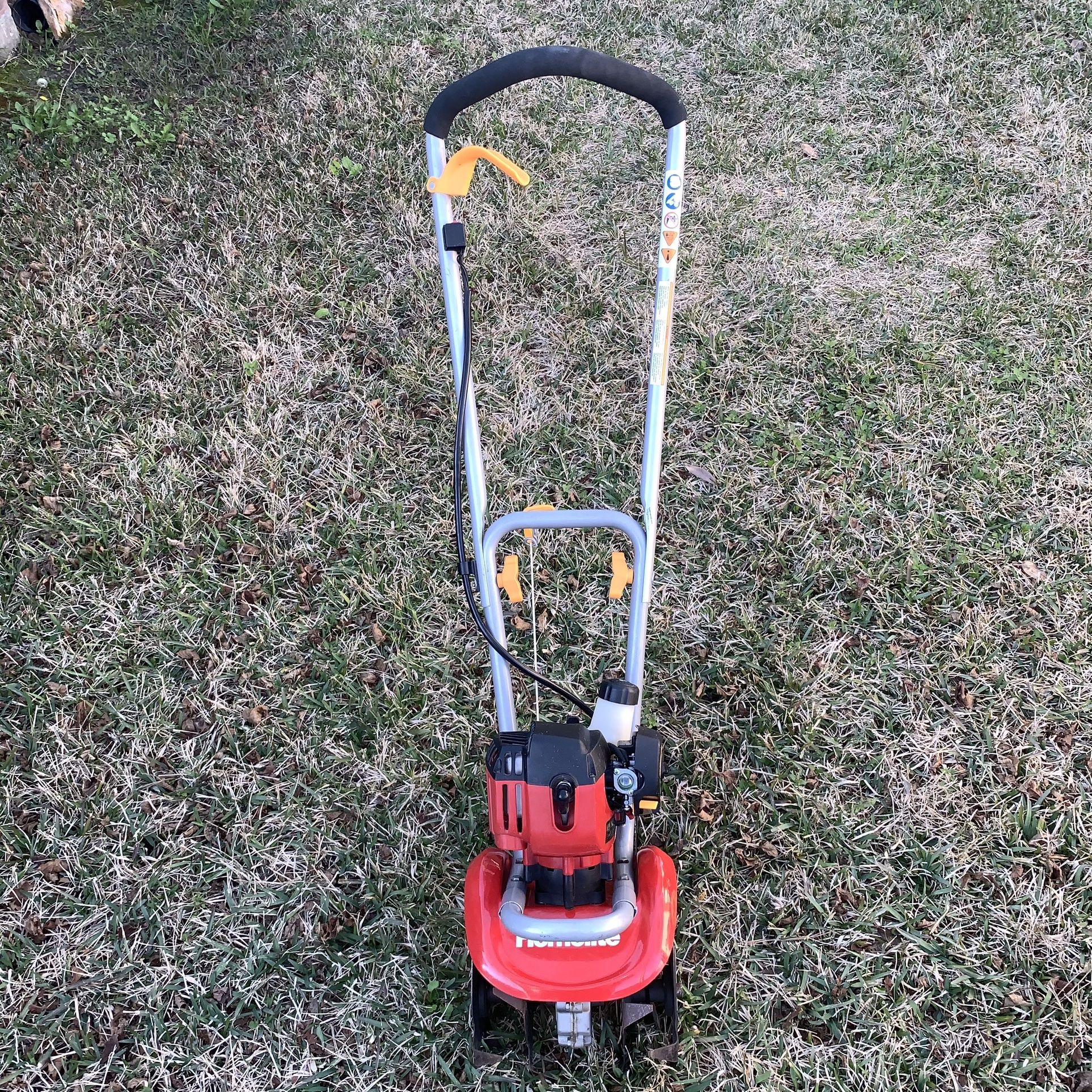 Homelite 2-cycle Cultivator / Tiller, 26cc model# UT60526