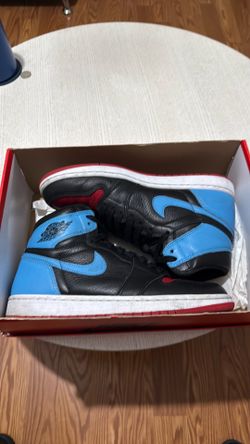 Air Jordan 1 High Retro OG Shoes