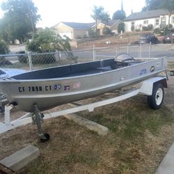 Boat -trailer-Motor 
