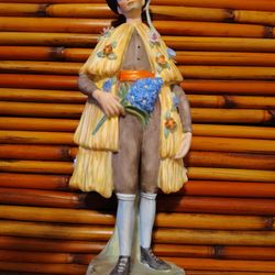 Selling a gorgeous 1950s Portuguese Vista Alegre Porcelain Figurine Depicting a Man From Trás-Os-Montes E Alto Douro Province. 