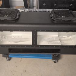NEW CONDITION POWERFUL SUBWOOFERS KICKER Q CLASS 12” With CUSTOM PORTED BOX RGB LIGHTS 