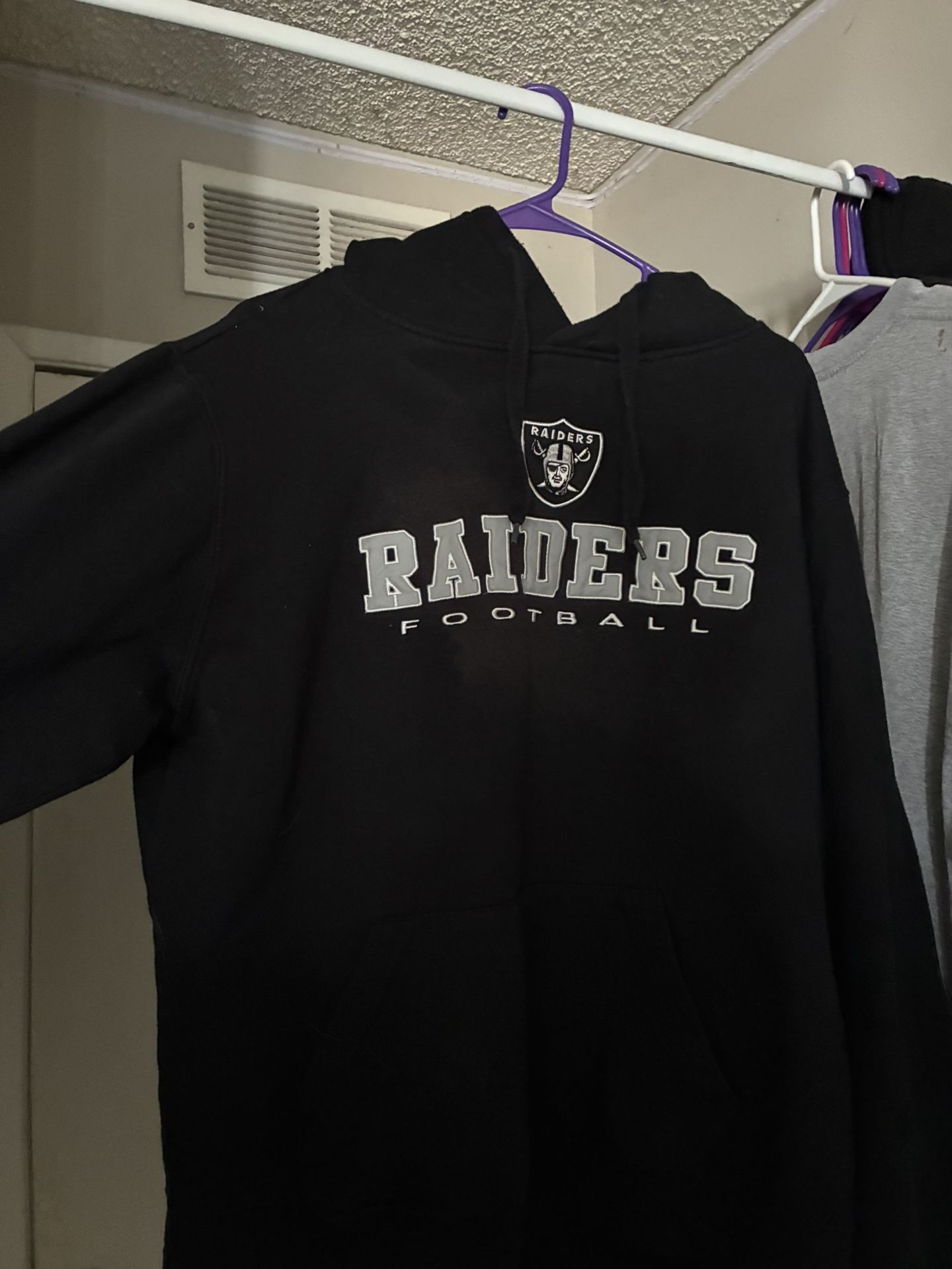 Vintage XL Raiders Hoodie