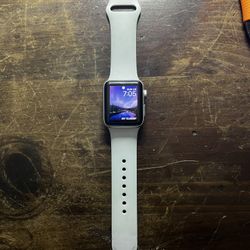 Apple Watch Series 3