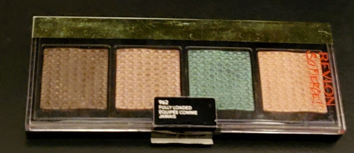 Revlon So Fierce! Prismatic Eyeshadow Palette in the shade 962 Fully Loaded. 