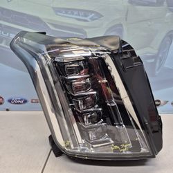 2015-2020 CADILLAC ESCALADE RIGHT LED HEADLIGHT 