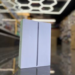 iPad 9th Gen (Brand New) (Take It Home In Payment/ llévatelo a casa en pagos) 