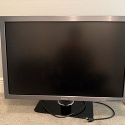 Dell 30” Monitor (Ultrasharp 3008WFP)