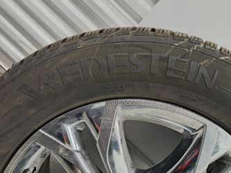 235/60 R18 Winter tires on rims