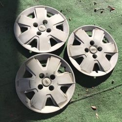 Hubcaps For Ford Focus 08-11