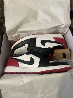 Jordan 1 Retro Low Black Toe