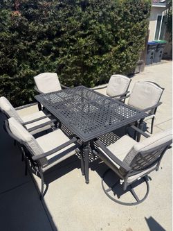 Hampton Bay patio set