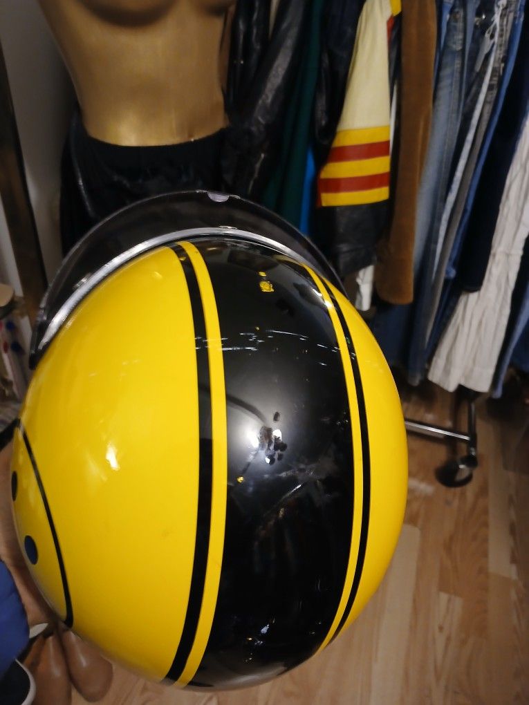 cheap motorcycle helmets nelson Piquet Jr 2008 F1 Replica Helmet | Full Scale 1:1 beasley Size:XL9 These helmets are specially shoei — Real Advice
