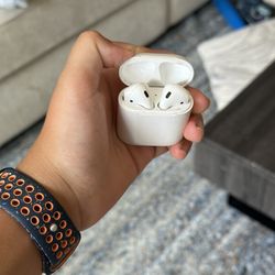 Apple Airpods