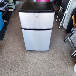 Mini Fridge Freezer