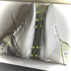 Under Armor Cleats (Size 13)