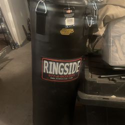 200 Lb Punching Bag 
