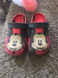 Mickey clogs