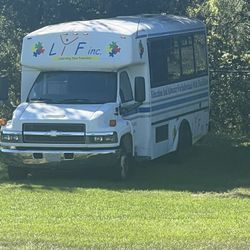 2006 Cham Bus 600 Diesel Engine $4500 / OBO 