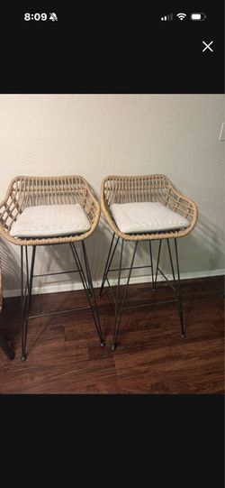 Indoor/outdoor Bar Chairs 32inches