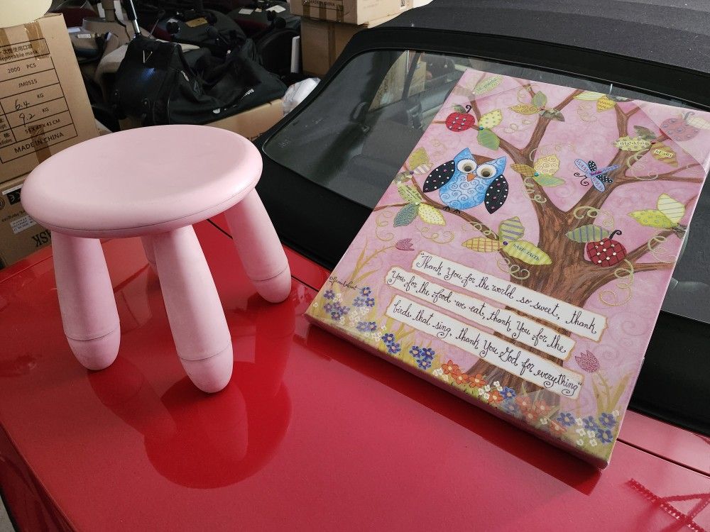 Pink Kids Children's Stool Seat And Pink Hanging Art Frame Decor