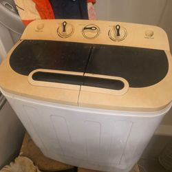 Portable washer twin tub