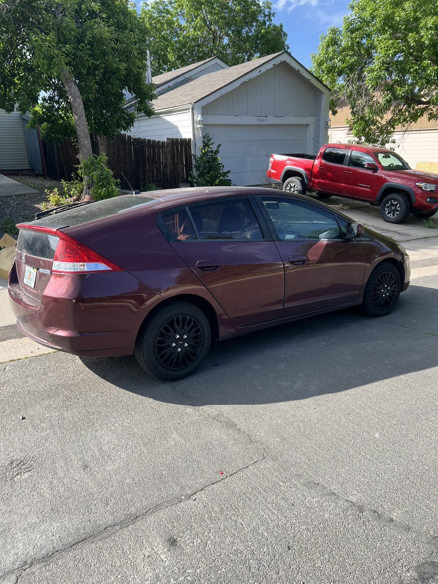 2011 Honda Insight ( Part Out)