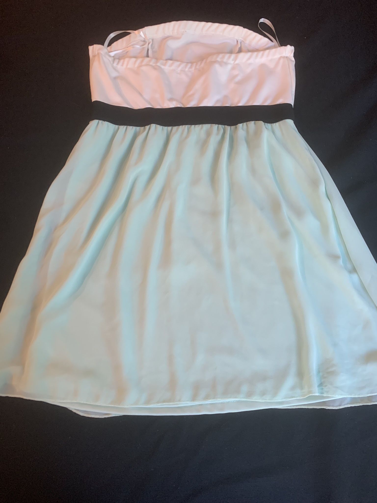Dress Charlotte Russe Women’s Size L. Strapless Green/White/Black