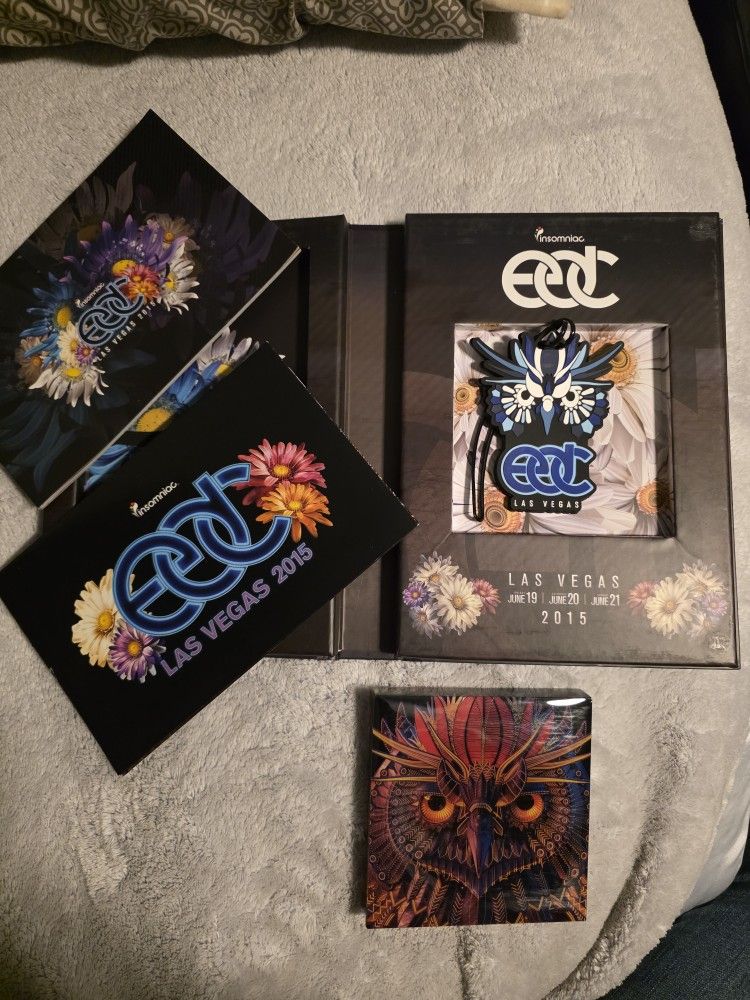 2015 EDC Las Vegas Poster/Luggage Tag/Collectors Box