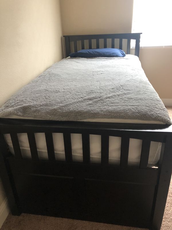 Very nice twin size bed with mattress included. for Sale in Fresno, CA