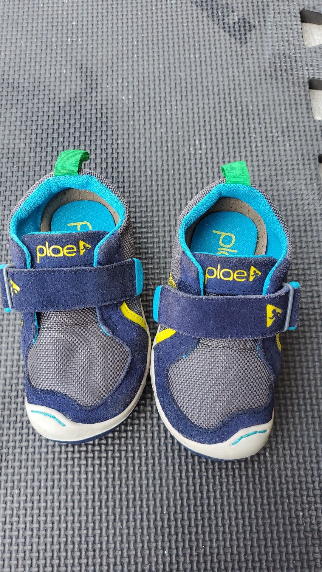 Orthotics plae kids shoe