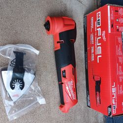 MULTITOOL MILWAUKEE M12 TOOL ONLY 