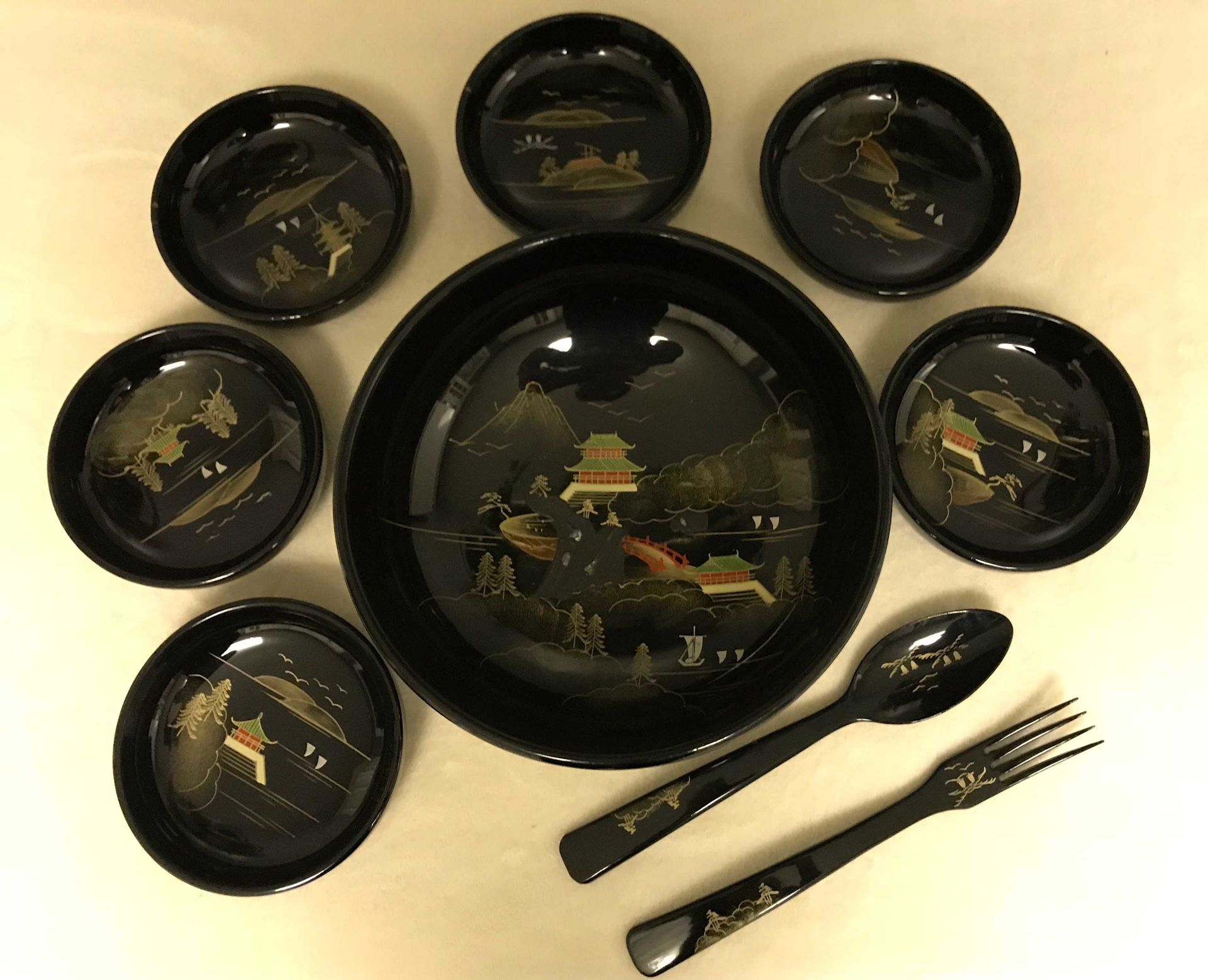 Vintage Japanese Embossed Aizu LacquerWare Serving & Salad Bowl Fork Spoon Set 