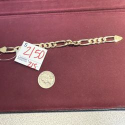 14k Figaro Bracelet 