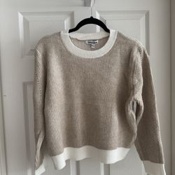 VIGOSS Brand, Oatmeal And Cream Color, Size XL