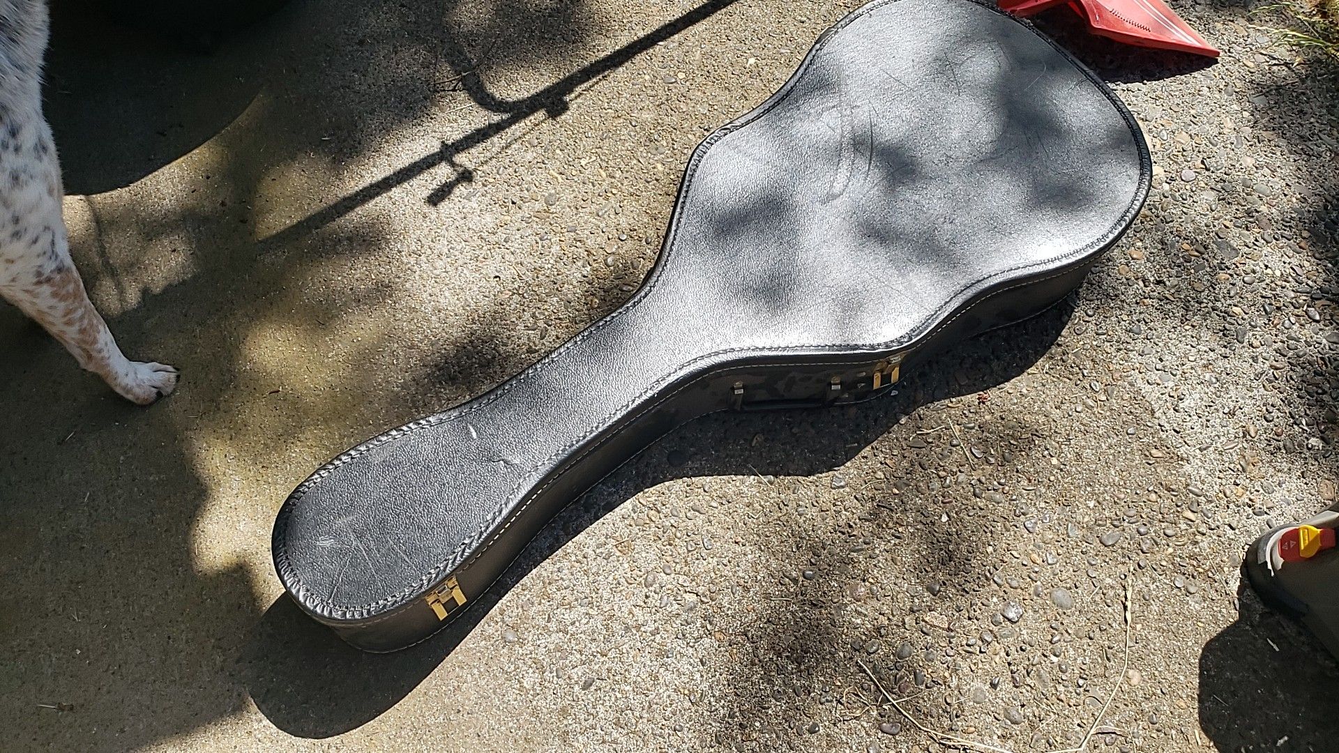 Small guitar case