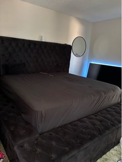 Black California king bed frame