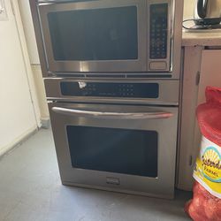 Frigidaire Gallery 27'' Electric Wall Oven/Microwave Combination