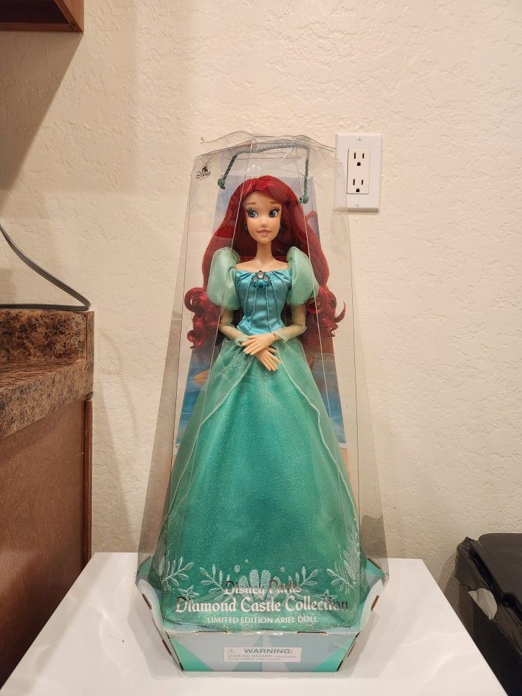 Ariel Disney Parks Diamond Castle Collection 30th Anniversary