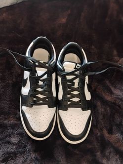 Nike dunk low mens size 11.5