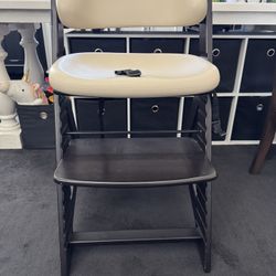 Keegaroo Right Height High Chair