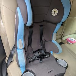 CAR SEATS